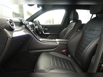 Used Mercedes-Benz GLC 2023 for sale - 76980937: Photo