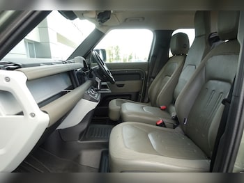 Used Land Rover Defender 2020 for sale - 78736440: Photo