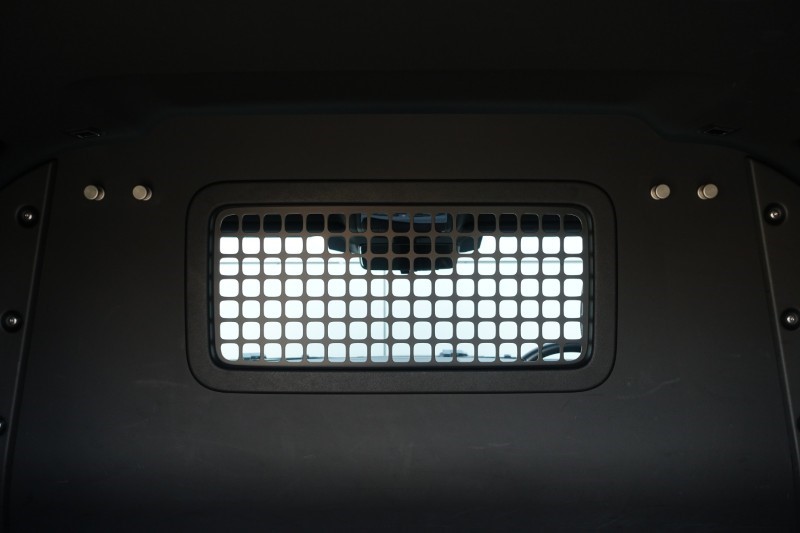 Used Land Rover Defender 2023 for sale - 77745958: Photo 18