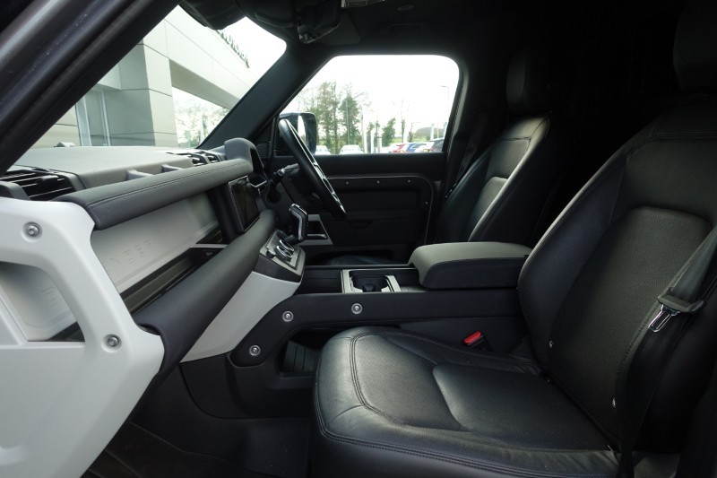 Used Land Rover Defender 2023 for sale - 77745958: Photo 3