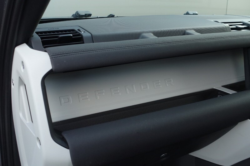 Used Land Rover Defender 2023 for sale - 77745958: Photo 40