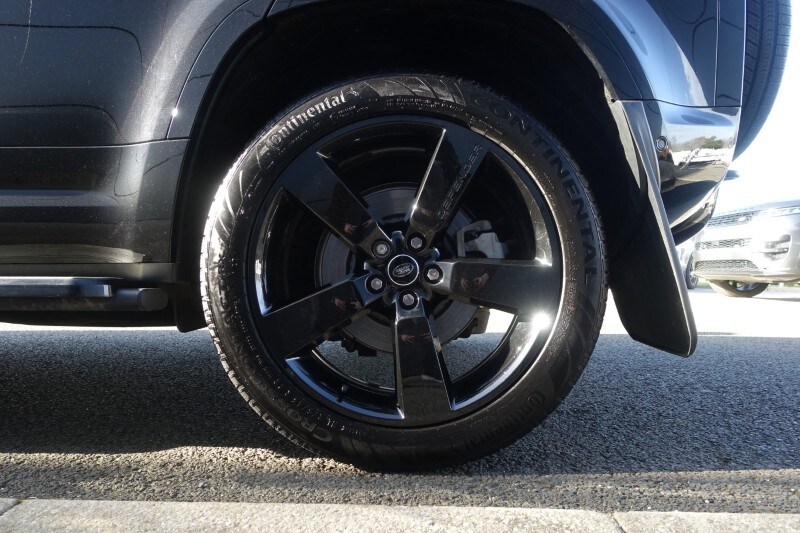 Used Land Rover Defender 2025 for sale - 77930995: Photo 32