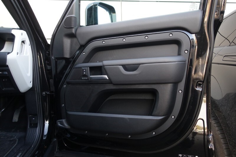 Used Land Rover Defender 2025 for sale - 77930995: Photo 53