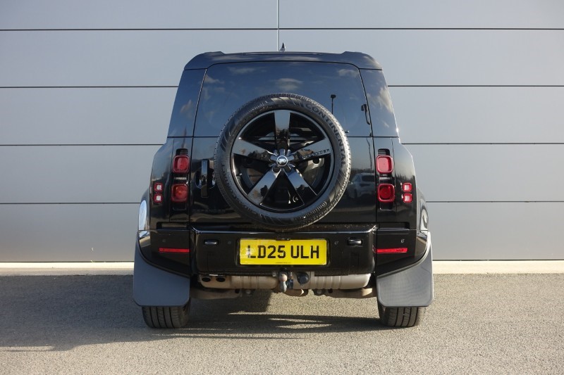 Used Land Rover Defender 2025 for sale - 77930995: Photo 6