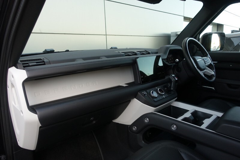 Used Land Rover Defender 2025 for sale - 77930995: Photo 65