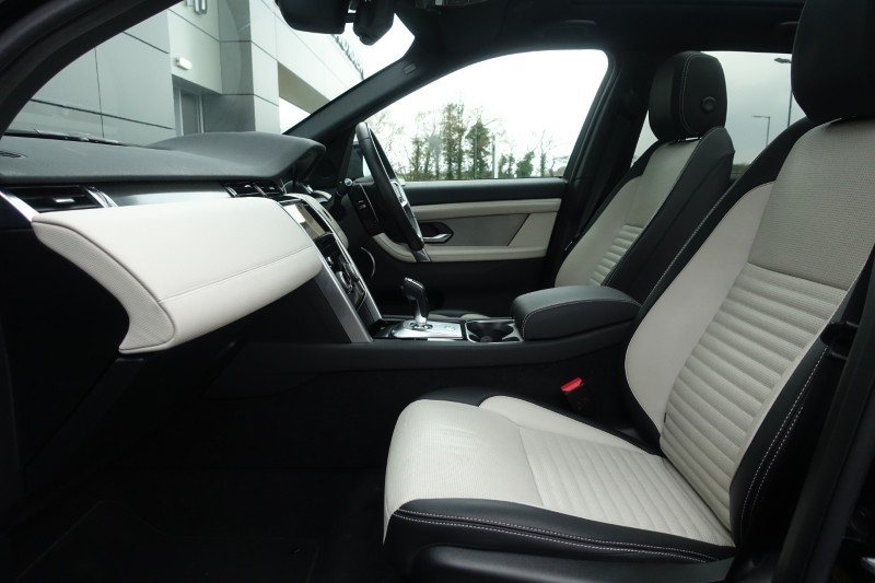 Used Land Rover Discovery Sport 2023 for sale - 77381082: Photo 3