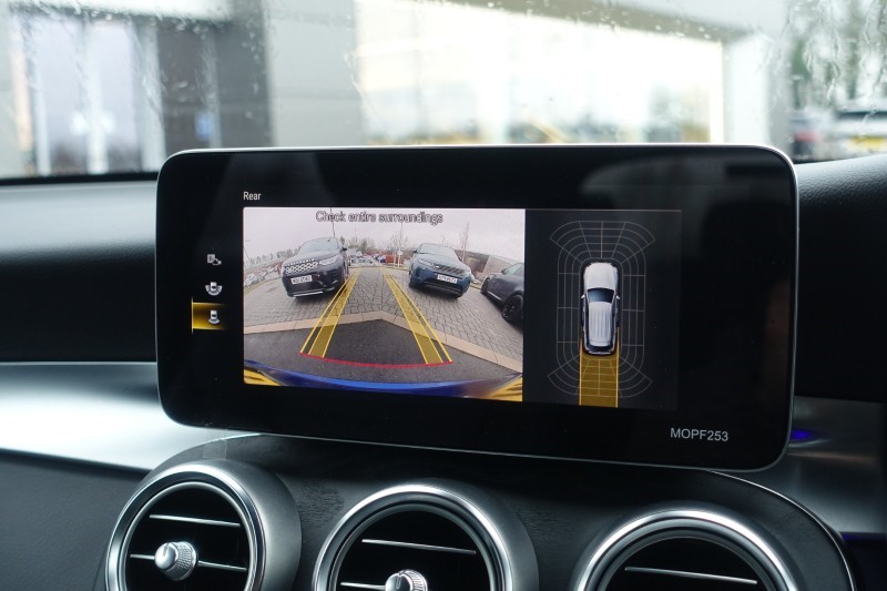 Used Mercedes-Benz GLC 2019 for sale - 77474731: Photo 13