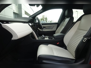 Used Land Rover Discovery Sport 2024 for sale - 77690994: Photo