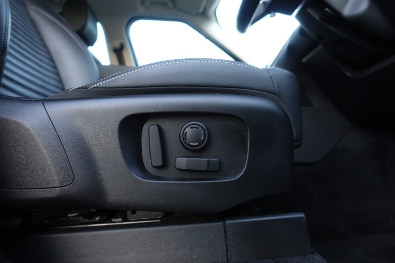 Used Land Rover Discovery 2022 for sale - 77033029: Photo 46