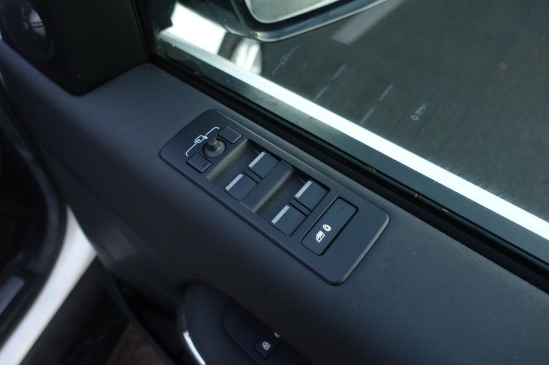 Used Land Rover Discovery 2022 for sale - 77033029: Photo 48