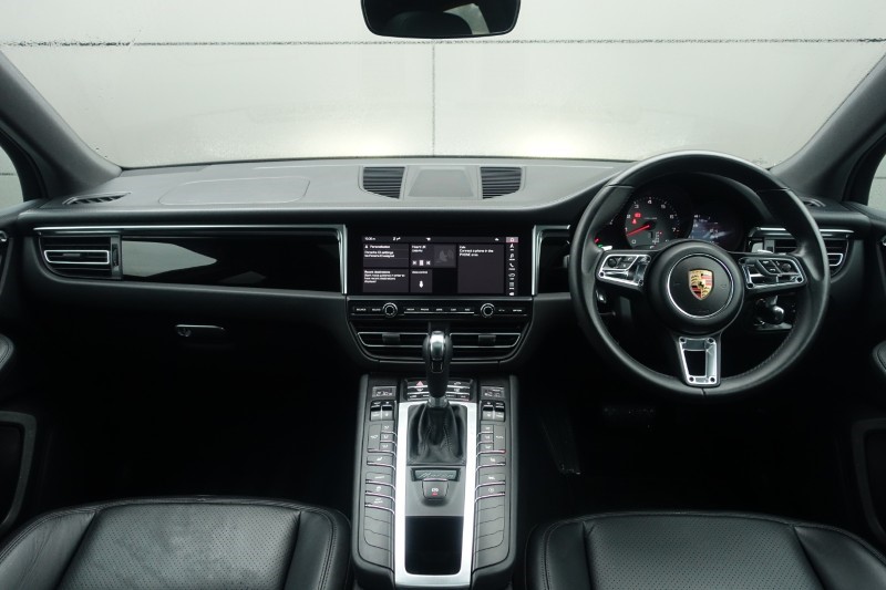 Used Porsche Macan 2020 for sale - 77461955: Photo 10