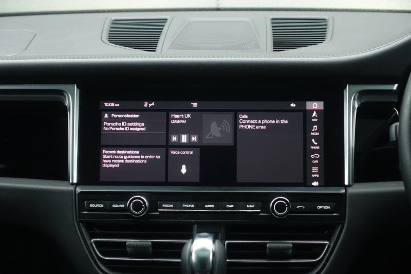 Used Porsche Macan 2020 for sale - 77461955: Photo 15