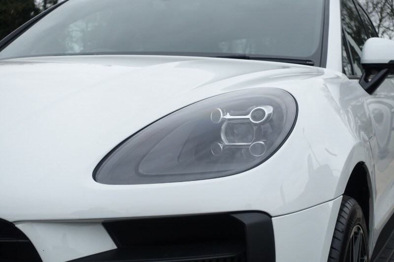 Used Porsche Macan 2020 for sale - 77461955: Photo 66