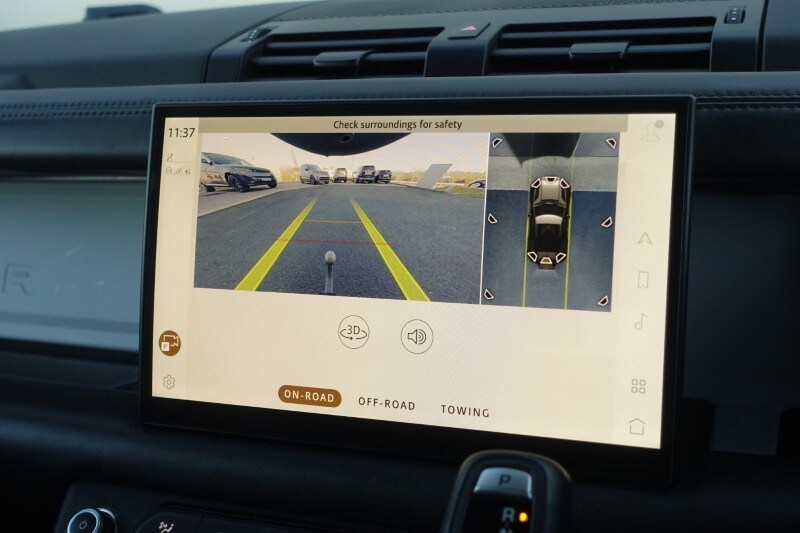 Used Land Rover Defender 2024 for sale - 77742686: Photo 12