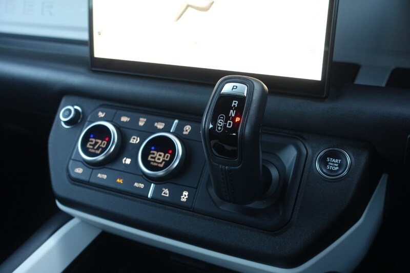 Used Land Rover Defender 2024 for sale - 77742686: Photo 13