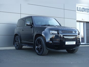 Used Land Rover Defender 2024 for sale - 77742686: Photo