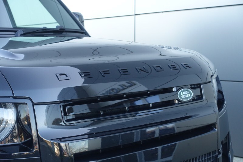 Used Land Rover Defender 2024 for sale - 77742686: Photo 21