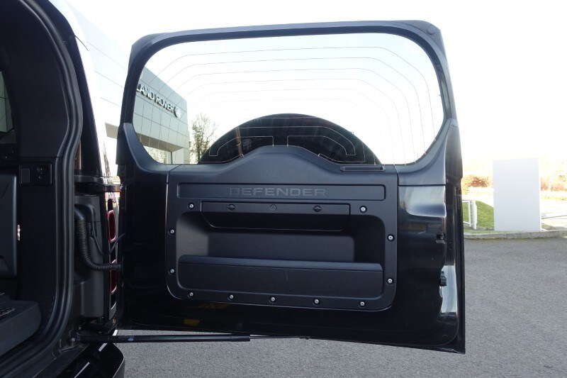 Used Land Rover Defender 2024 for sale - 77742686: Photo 37