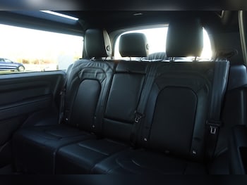 Used Land Rover Defender 2024 for sale - 77742686: Photo