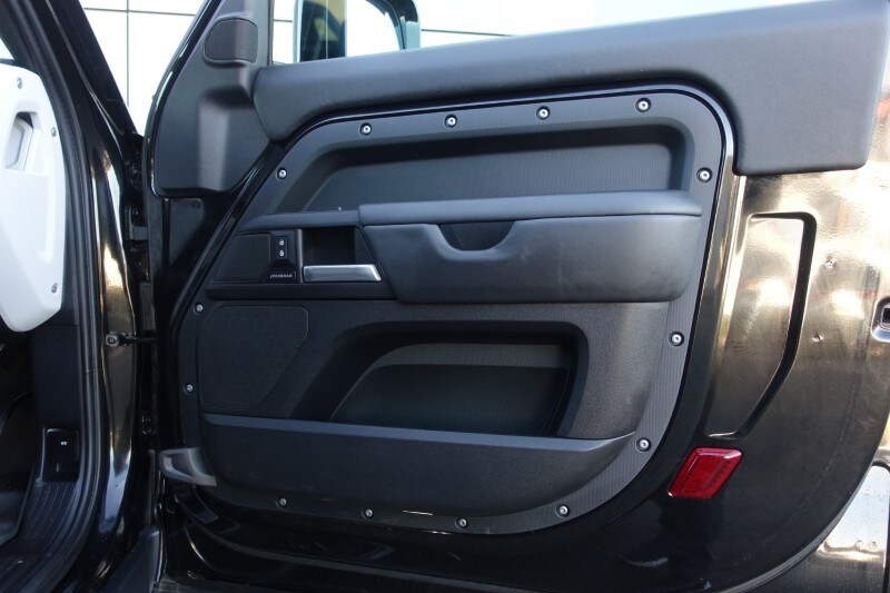 Used Land Rover Defender 2024 for sale - 77742686: Photo 53