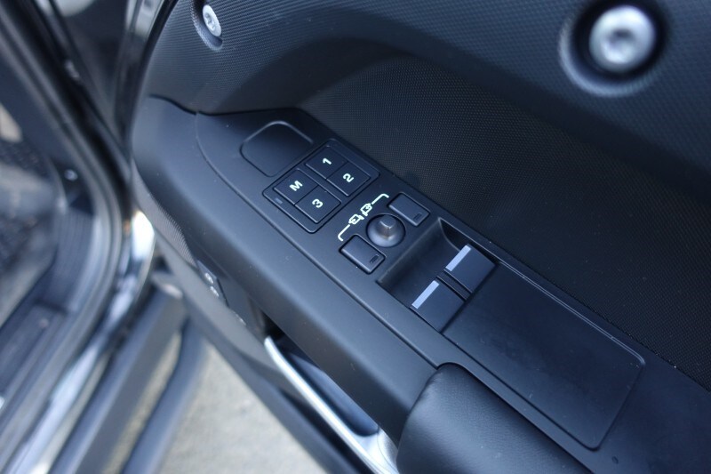 Used Land Rover Defender 2024 for sale - 77742686: Photo 55