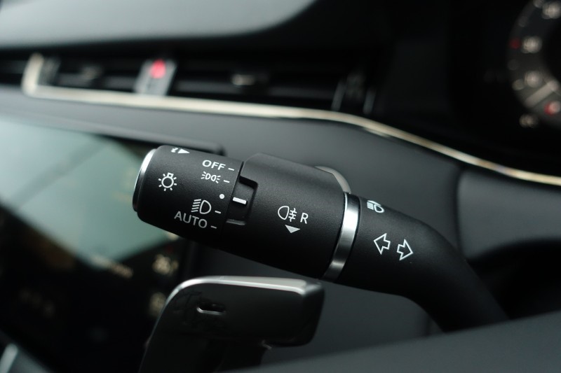 Used Land Rover Range Rover Evoque 2025 for sale - 77300584: Photo 36