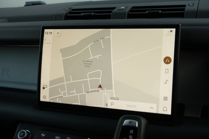 Used Land Rover Defender 2023 for sale - 77729475: Photo 10