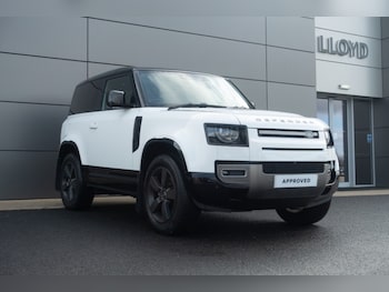 Land Rover Defender feature image