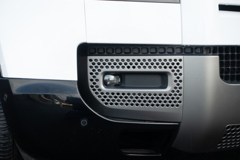 Used Land Rover Defender 2023 for sale - 77729475: Photo 20