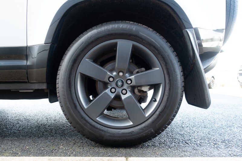 Used Land Rover Defender 2023 for sale - 77729475: Photo 30