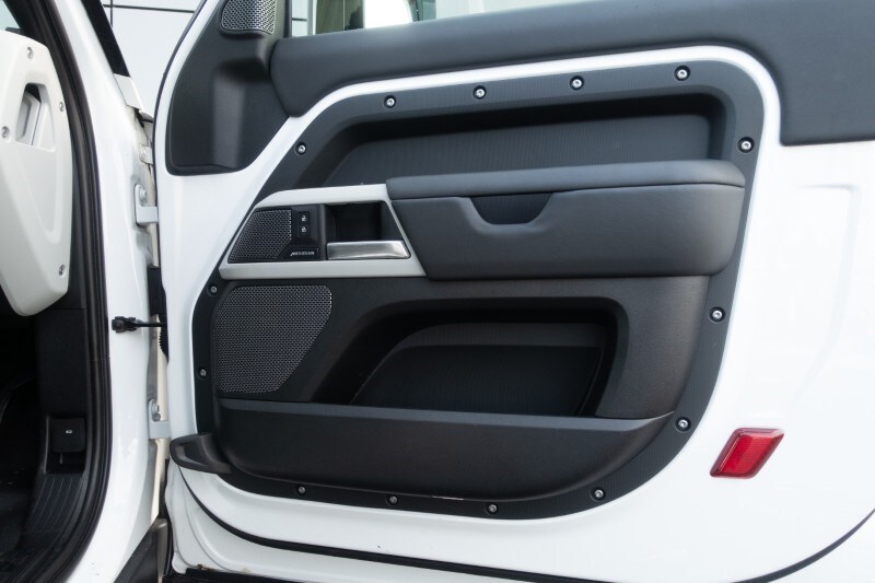 Used Land Rover Defender 2023 for sale - 77729475: Photo 51