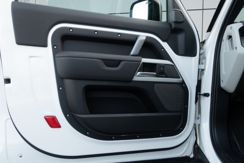 Used Land Rover Defender 2023 for sale - 77729475: Photo 55