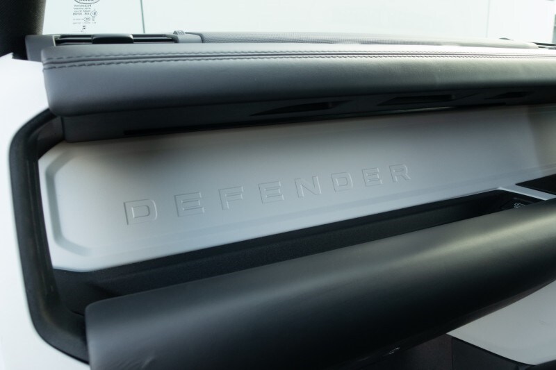 Used Land Rover Defender 2023 for sale - 77729475: Photo 58