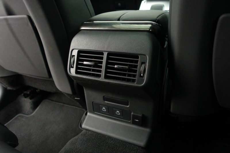 Used Land Rover Range Rover Velar 2023 for sale - 76981471: Photo 18