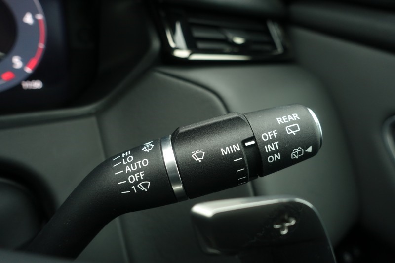 Used Land Rover Range Rover Velar 2023 for sale - 76981471: Photo 31