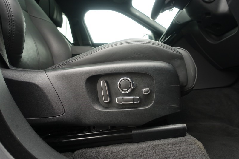 Used Land Rover Range Rover Velar 2023 for sale - 76981471: Photo 46