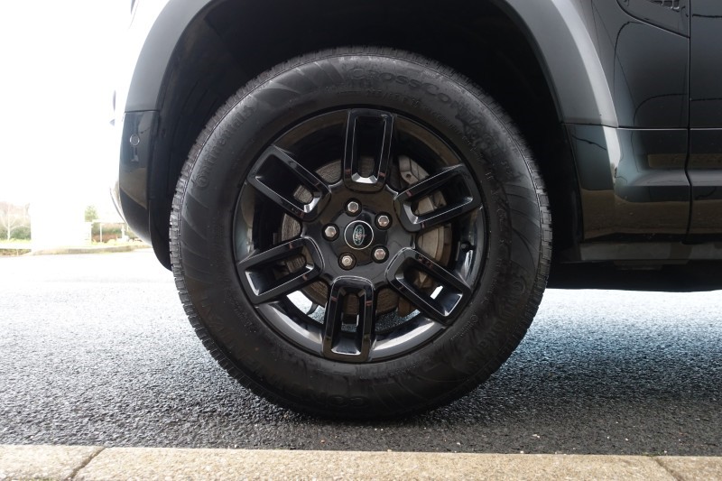 Used Land Rover Defender 2023 for sale - 77282586: Photo 30