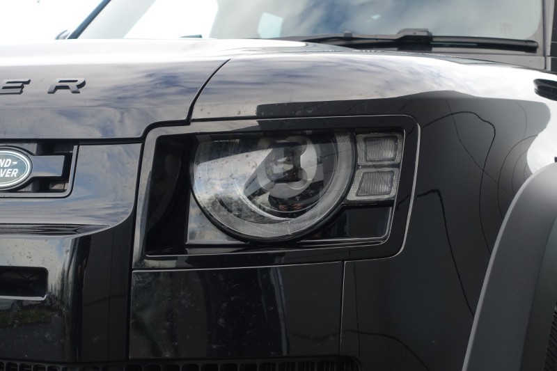 Used Land Rover Defender 2023 for sale - 77282586: Photo 31