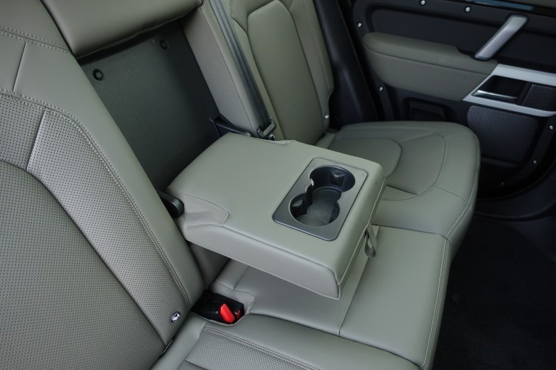 Used Land Rover Defender 2023 for sale - 77282586: Photo 55