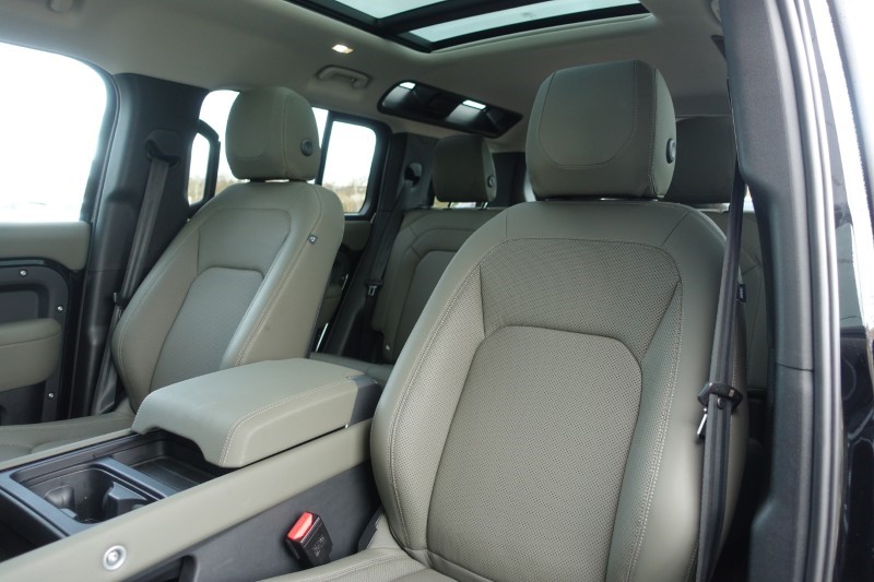 Used Land Rover Defender 2023 for sale - 77282586: Photo 61