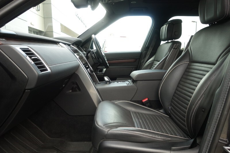 Used Land Rover Discovery 2023 for sale - 77844752: Photo 3