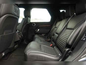 Used Land Rover Discovery 2023 for sale - 77844752: Photo