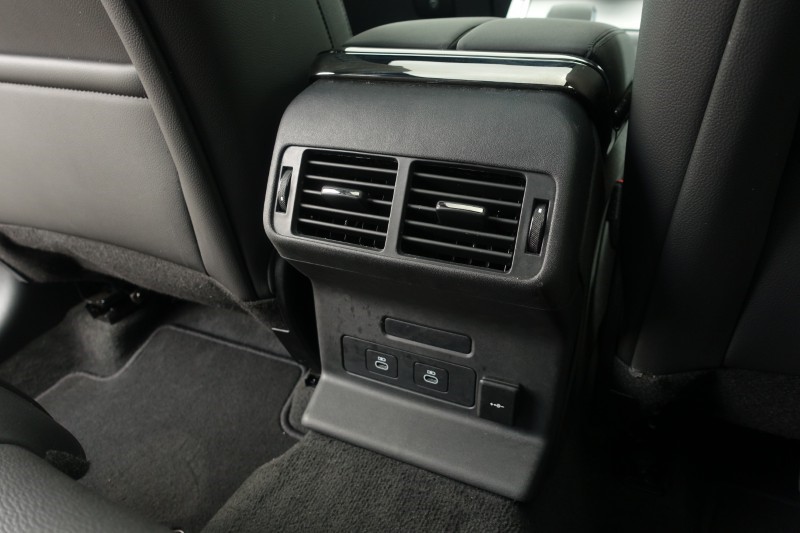 Used Land Rover Range Rover Velar 2025 for sale - 77393566: Photo 18