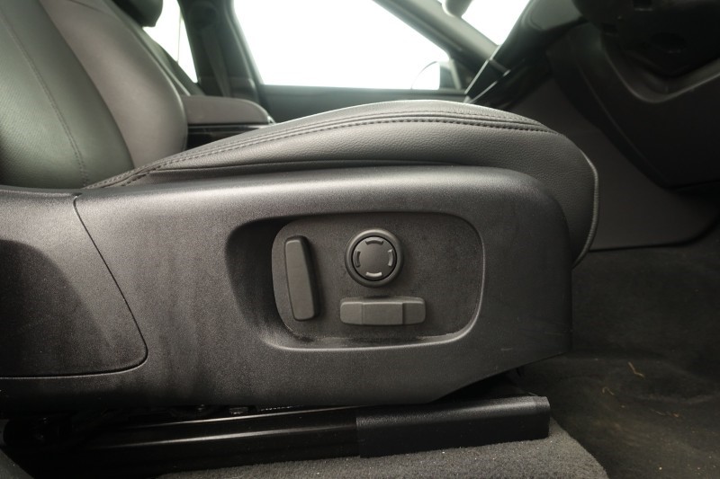 Used Land Rover Range Rover Velar 2025 for sale - 77393566: Photo 47