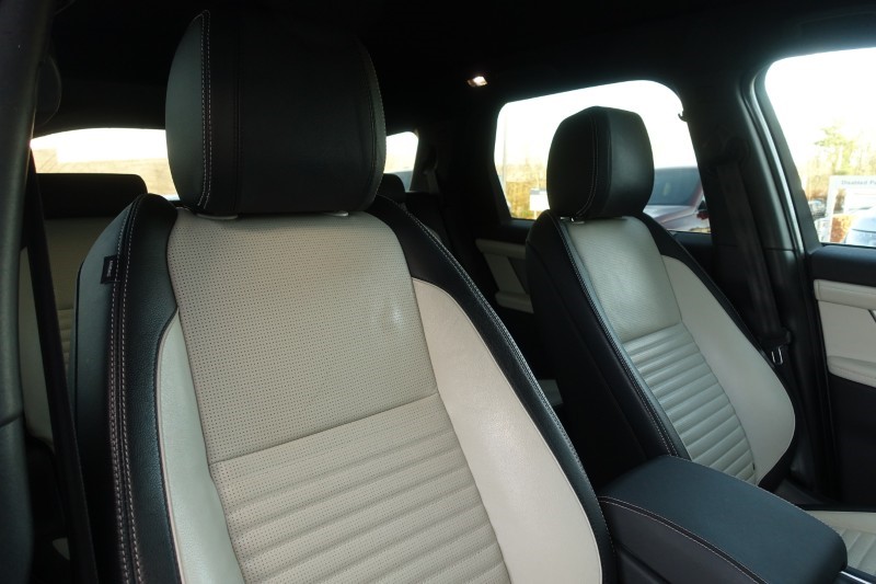 Used Land Rover Discovery Sport 2021 for sale - 77025614: Photo 42