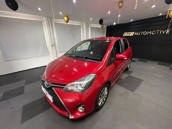 Used Toyota Yaris 2016 for sale - 75728926: Photo