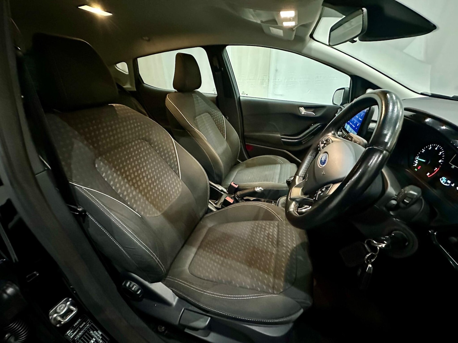 Used Ford Fiesta 2018 for sale - 76250986: Photo 21