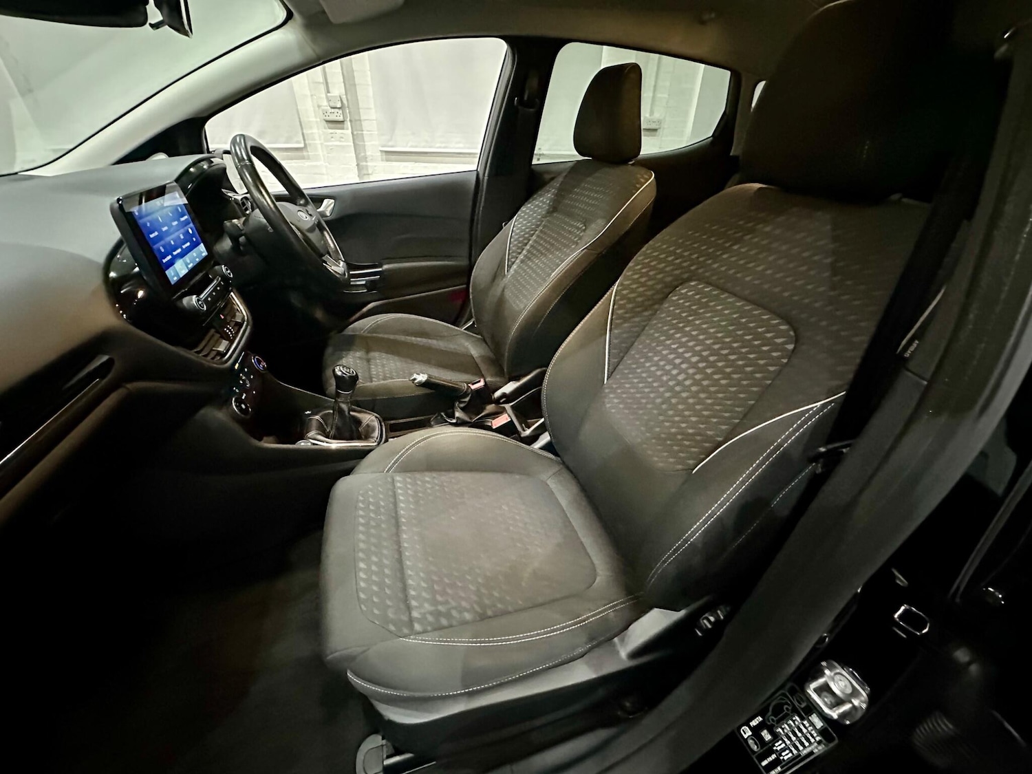Used Ford Fiesta 2018 for sale - 76250986: Photo 36