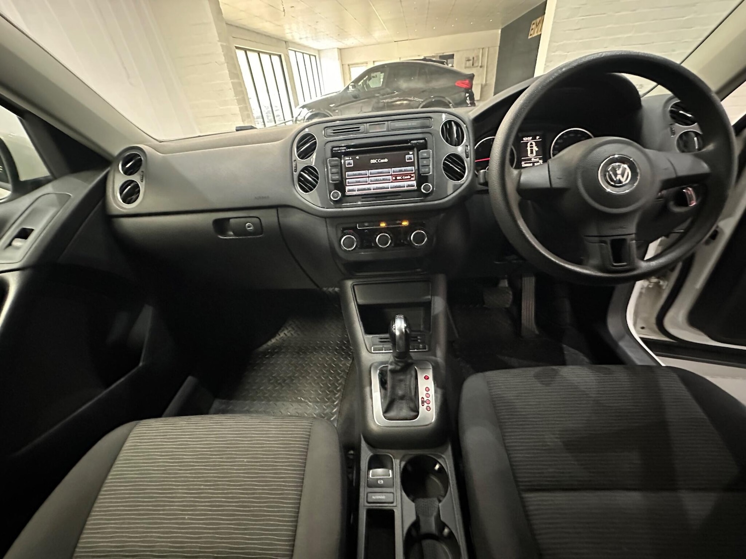 Used Volkswagen Tiguan 2014 for sale - 76317929: Photo 14