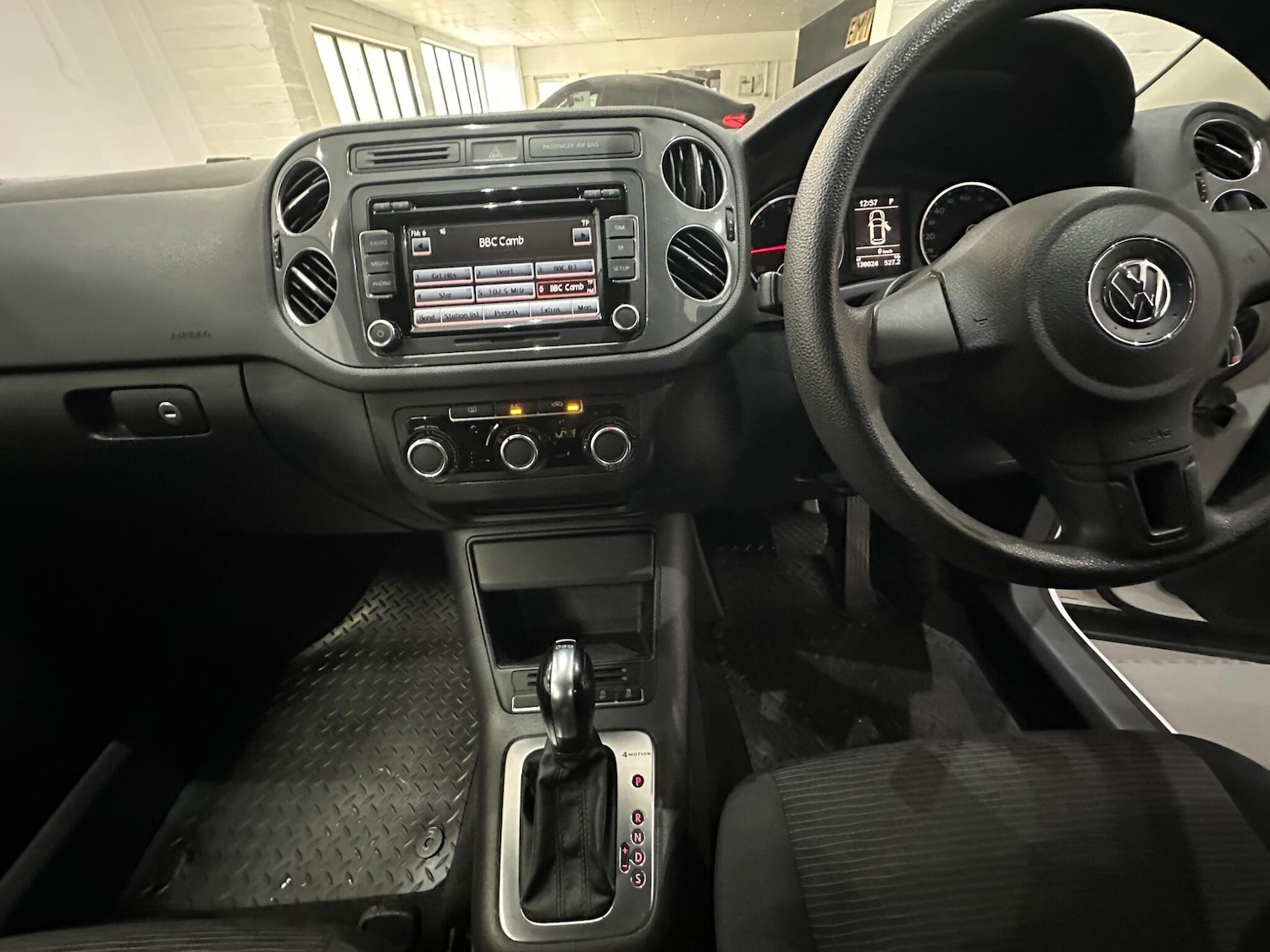 Used Volkswagen Tiguan 2014 for sale - 76317929: Photo 15